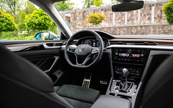 Volkswagen Arteon cena 162000 przebieg: 19000, rok produkcji 2023 z Kozienice małe 277
